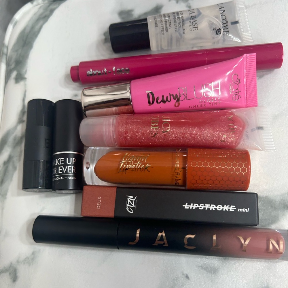 Lip Bundle - Picture 3 of 3